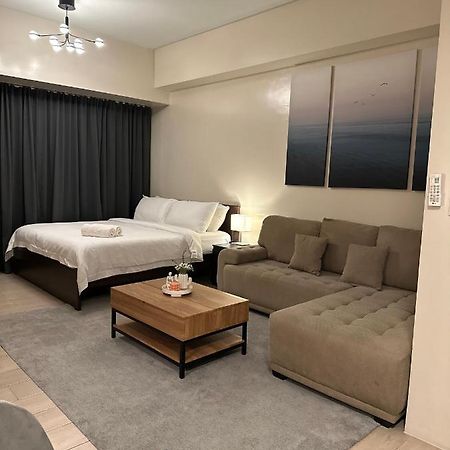 81 Newport Condominium Cluster 5 3A By Rechelle Nunag 파사이 외부 사진