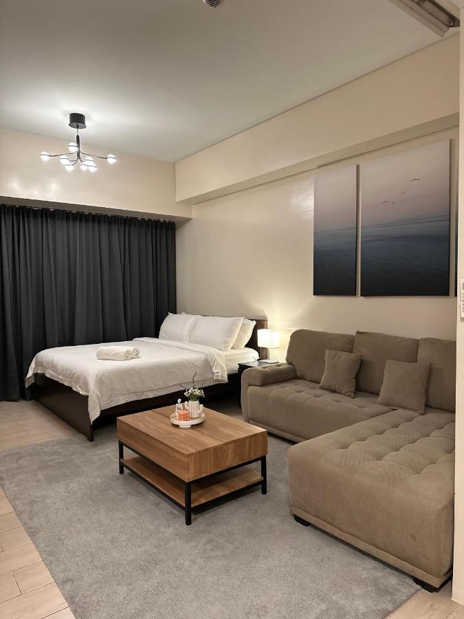 81 Newport Condominium Cluster 5 3A By Rechelle Nunag 파사이 외부 사진