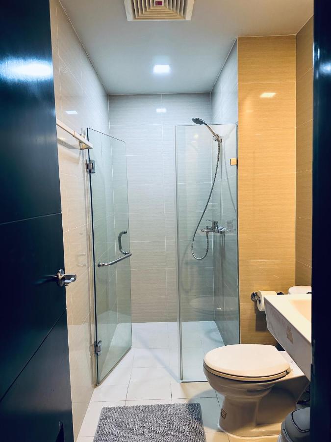 81 Newport Condominium Cluster 5 3A By Rechelle Nunag 파사이 외부 사진
