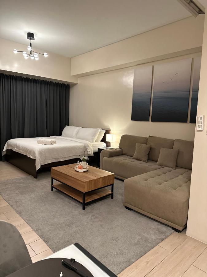 81 Newport Condominium Cluster 5 3A By Rechelle Nunag 파사이 외부 사진